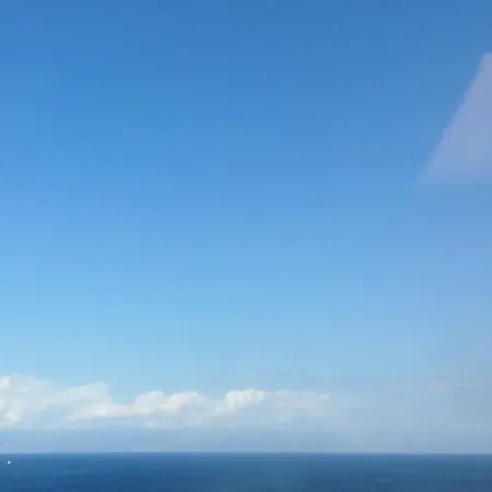 بيت للعطل Summer Maisonette, 5'walk From The Sea
