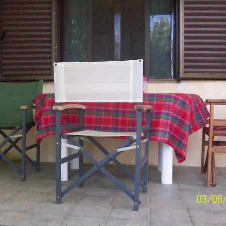 Σπίτι διακοπών Summer Maisonette, 5'walk From The Sea Charokopio